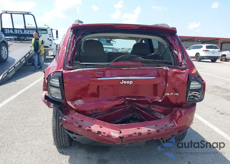 2014 Jeep Compass Sport из США, поврежденный, VIN 1C4NJDBB6ED841264